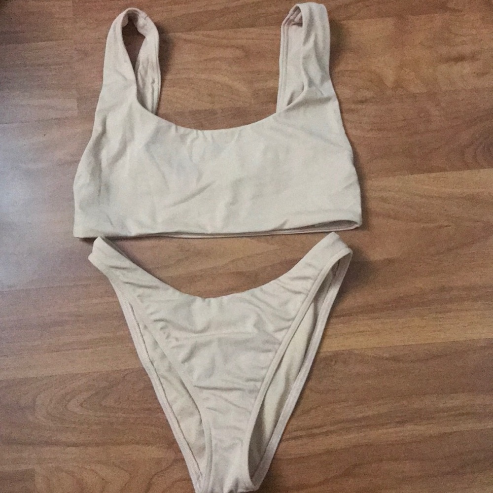 ASOS bikini - Picture 4 of 5